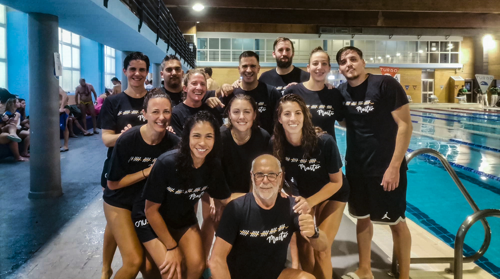 El Club Natación Utrera concluye un fin de semana con destacados resultados para su jóvenes nadadores