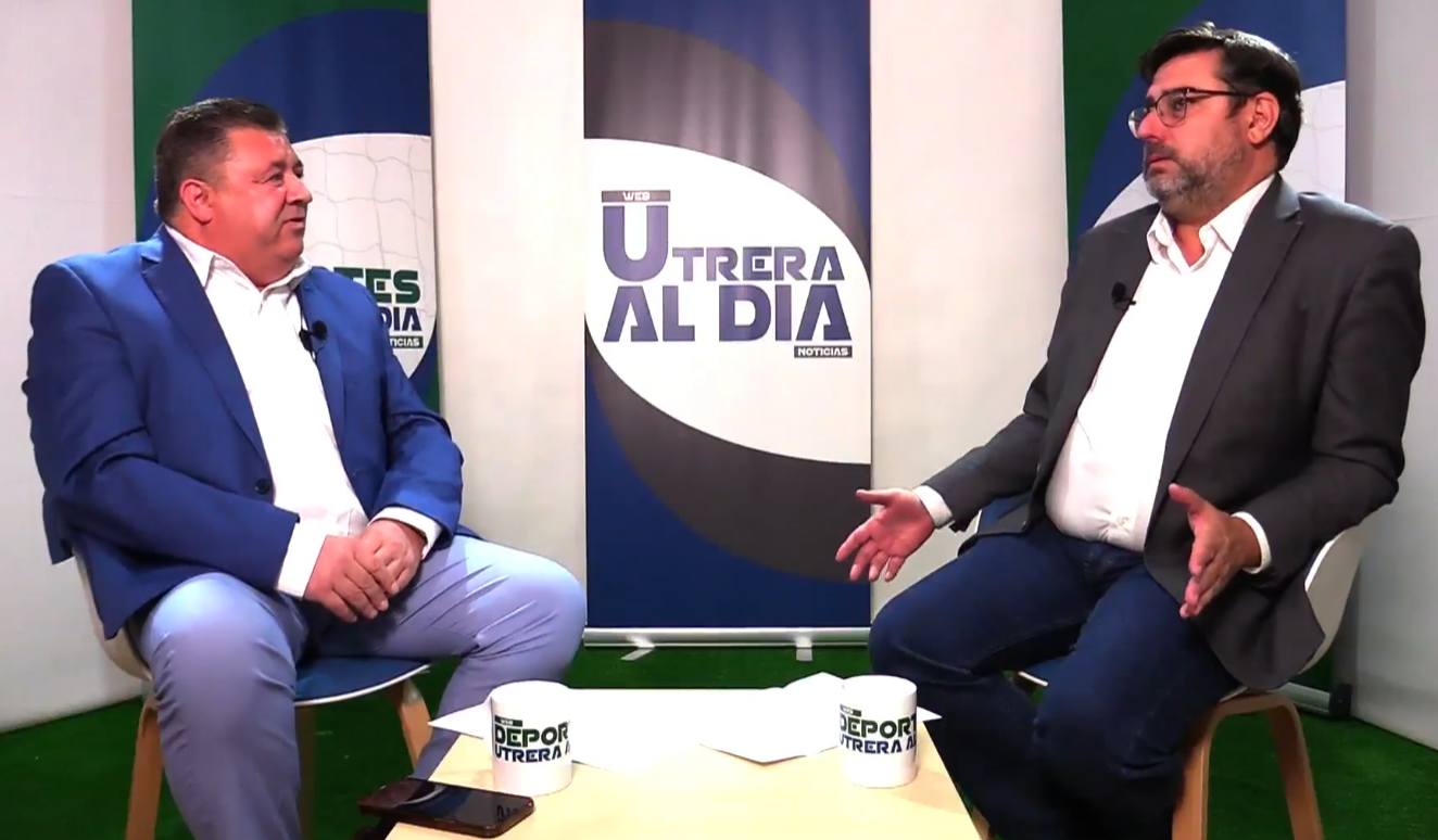 José María Villalobos visita «Deportes Utrera» para desgranar la actualidad deportiva utrerana