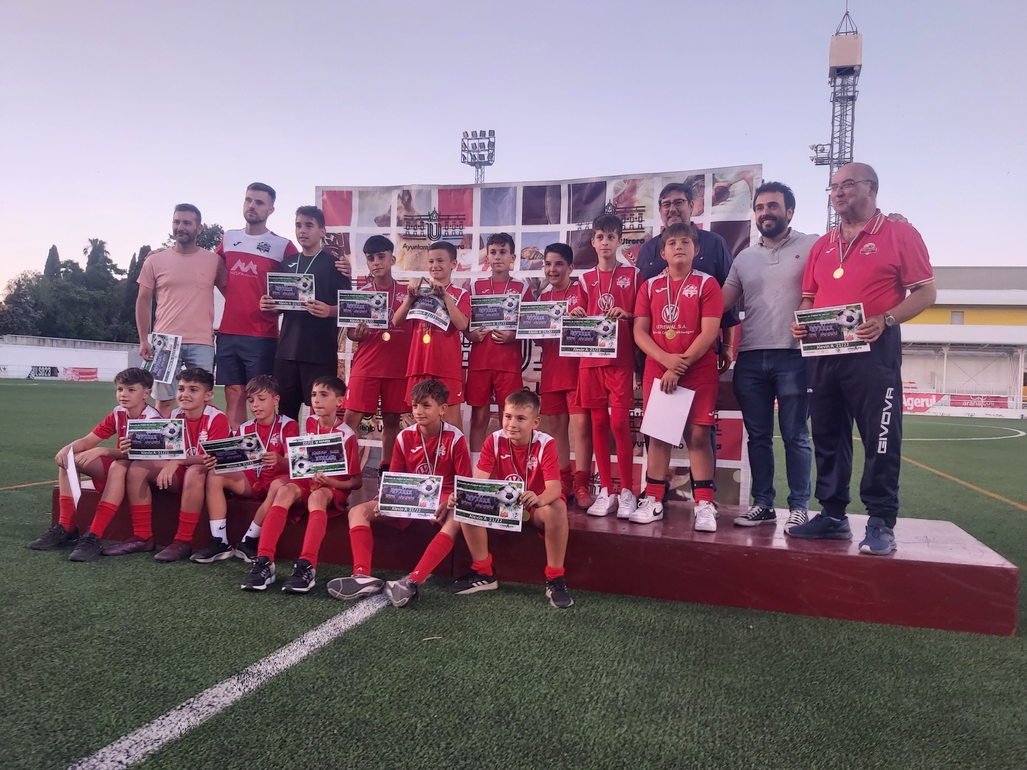 La escuela de fútbol de Utrera representará a la localidad en la 9º edición de la copa COVAP