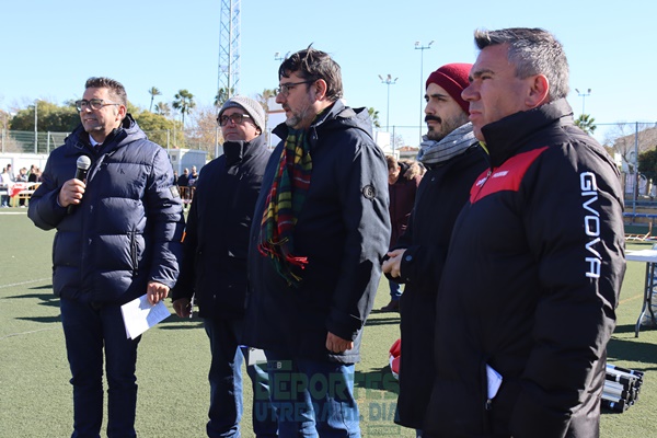 El utrerano José Antonio Ramírez y su pastor alemán Katia, obtienen el Trofeo al Mejor Pastor Alemán nacido en Andalucía