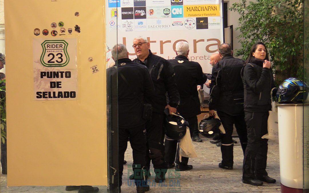 Éxito de la Rider de Andalucía a su paso por Utrera como «Punto de Sellado» [Reportaje y fotografías]