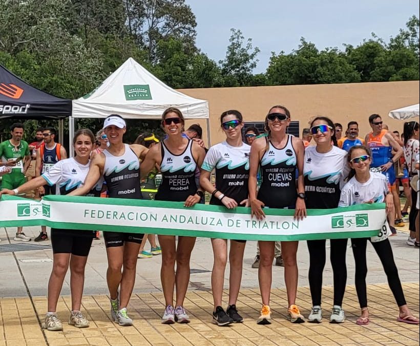 Presencia femenina de Utrera Acuática en la II Triatlón de Alcalá del Río