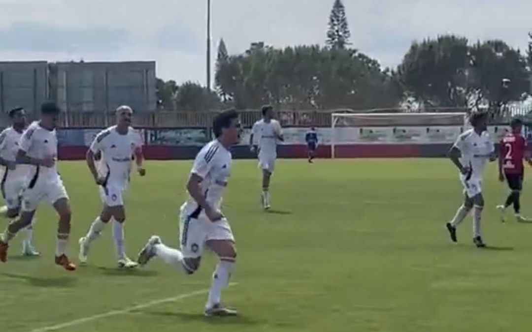 Un gran CD Utrera consigue la tercera plaza y la clasificación matemática para los play offs