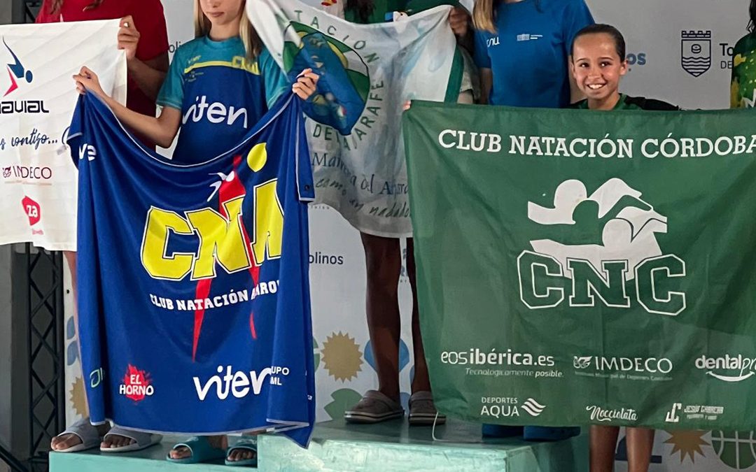Edurne Ortiz, joven promesa del Club Natación Utrera, secorona triple campeona de Andalucía benjamín