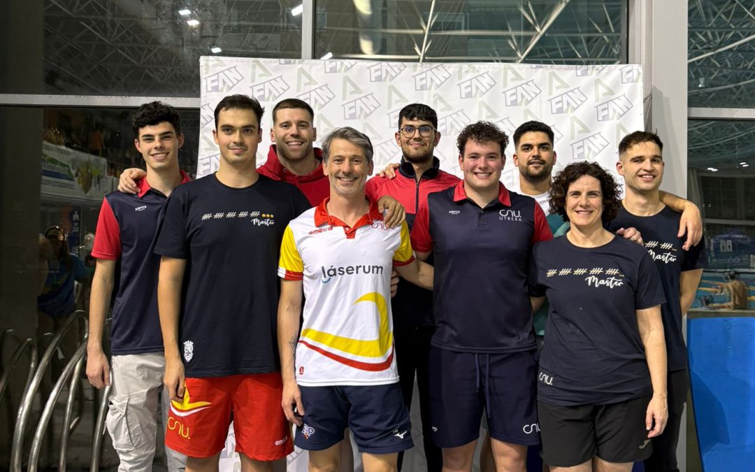 Casi 20 medallas para el Club Natación Utrera en el Campeonato Máster de Invierno Open de Málaga