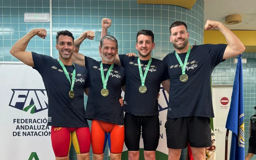 Un relevo de oro y récord de España para el Club Natación Utrera en el Campeonato de larga distancia Máster