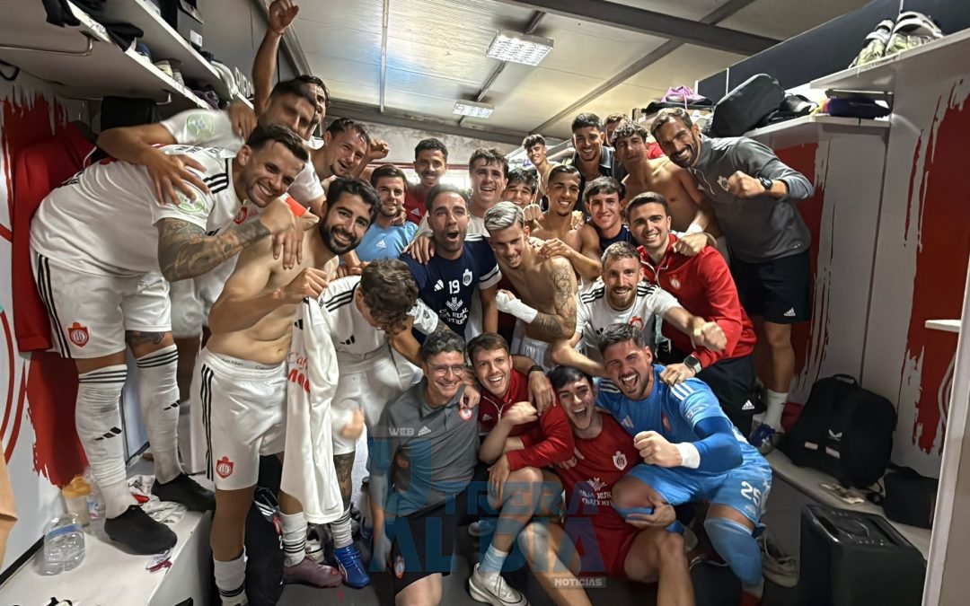 El CD Utrera y su afición se quedan en Tercera División