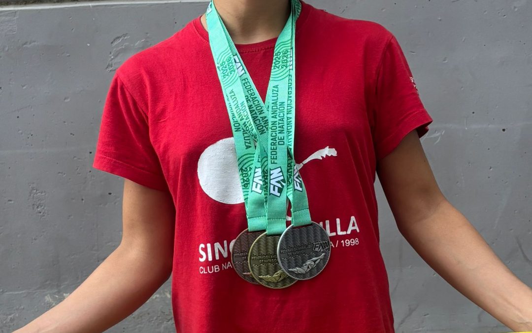 La utrerana Claudia Bascón gana el Campeonato de Andalucía Infantil y Absoluto de verano con su club Sincro Sevilla