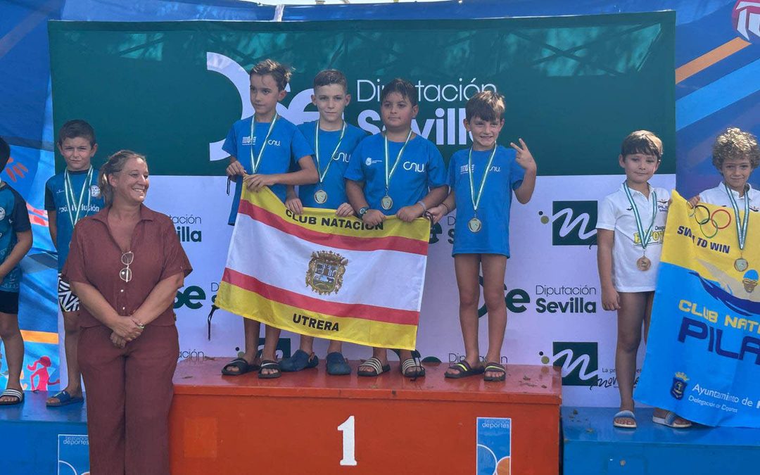 El Club Natación Utrera despide el verano con una decena de medallas de la Escuela en la final del Circuito de Diputación